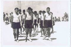 alumnos-en-clase-de-gimnasia